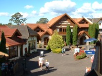 GHrindelwald shopping square